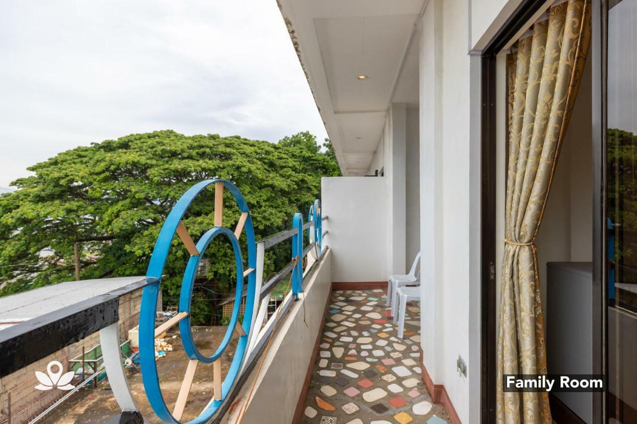 โอโย 554 แดดส์ เบย์วิว เพนชั่น Bed & Breakfast Puerto Princesa ภายนอก รูปภาพ